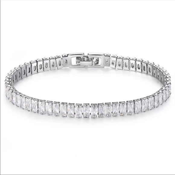 NEW 925 STERLING SILVER PRINCESS CUT DIAMOND BRACELET - Picture 6 of 7
